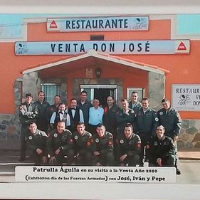 Restaurante "Venta Don José" clientes y personal 3