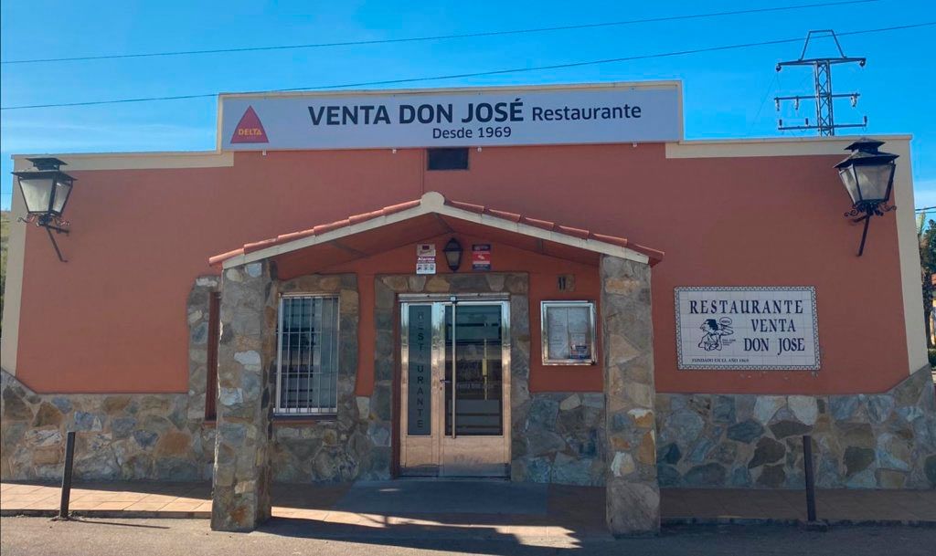 Restaurante "Venta Don José" fachada de restaurante